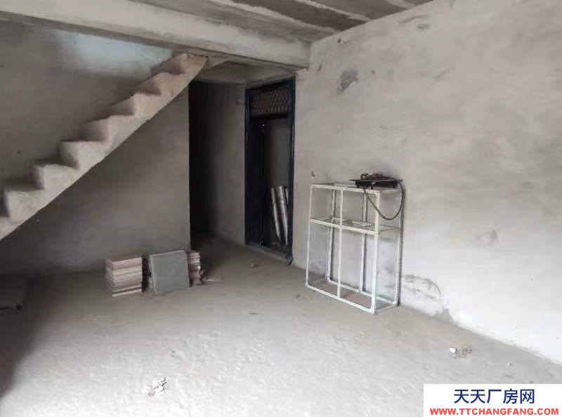 (出售) 蘭州皋蘭出售3層樓，1樓可做廠房樓上人