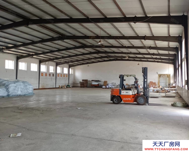 臨沂莒南3000平鋼架廠房出租，占地9000平方配套齊全