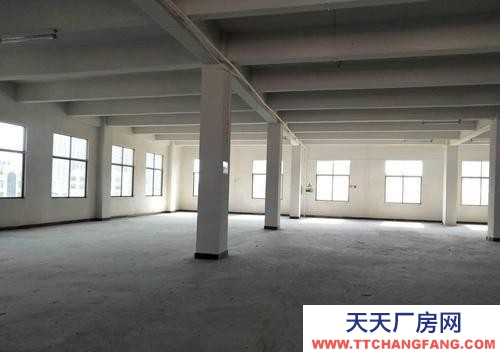 (出租) 酒泉肅州區(qū)本人在北關(guān)加油站對面有庫房，面積有80平到300平米不等。