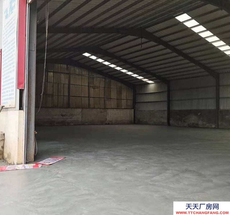 臨沂臨沭大院十畝，廠房面積1200平，250變壓器，交通便利。