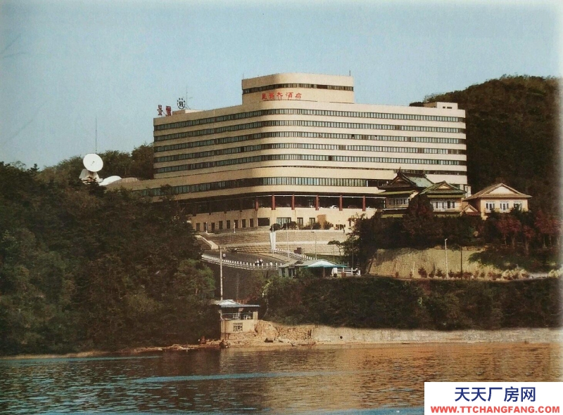 (出租)大連中山區 老虎灘 麗景酒店內730平場地用于運動場地,倉庫,加工間等