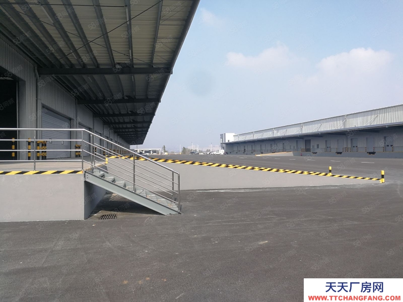 (出租) 大連金州區(qū)獨院30000平米倉庫出租(可以分租)適合物流公司