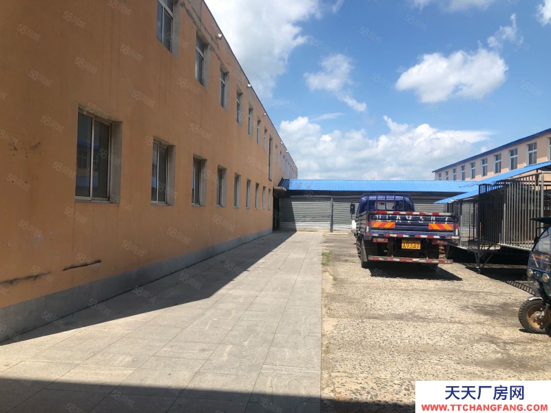 (出租) 鞍山鐵西紫竹附近3000平庫(kù)房可分組