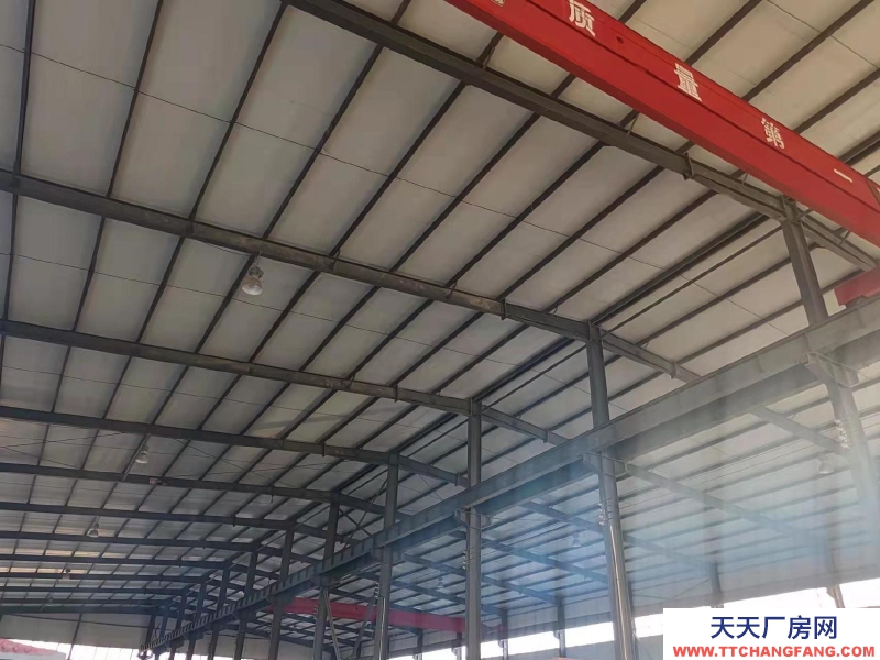 泰安岱岳兩個(gè)鋼結(jié)構(gòu)車間，三層辦公樓，傳達(dá)室，獨(dú)立變壓器。