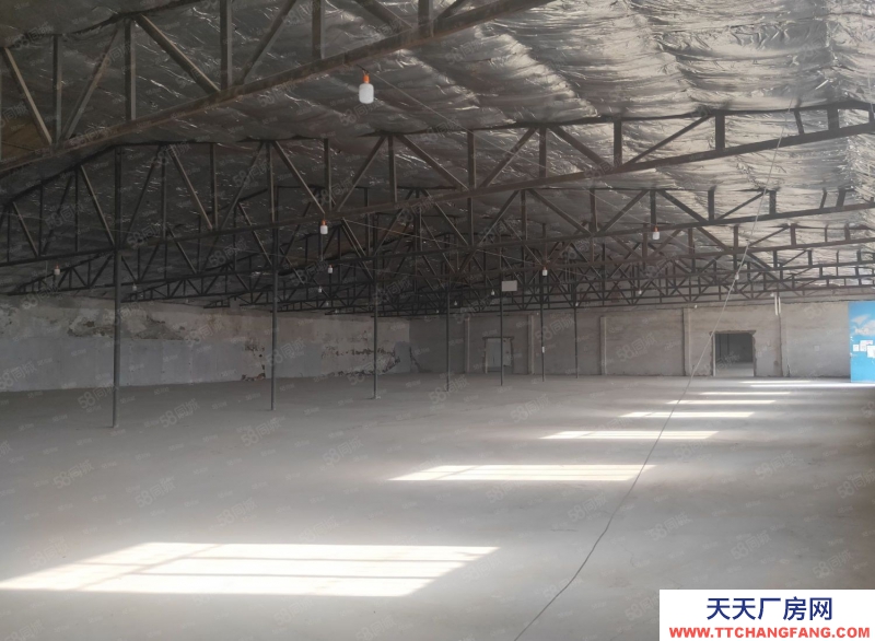 (出租) 呼和浩特回民區大東新城附近庫房廠房空院都有院內有停車場大車出入方便貨車可直