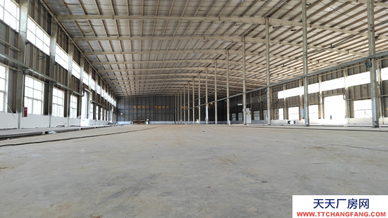 成都食品廠房出租，最小分租2400平，標(biāo)準(zhǔn)廠房。