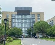 (出售) 浦東4層獨棟廠房（新年急售）104地塊，帶精裝修，財富新場