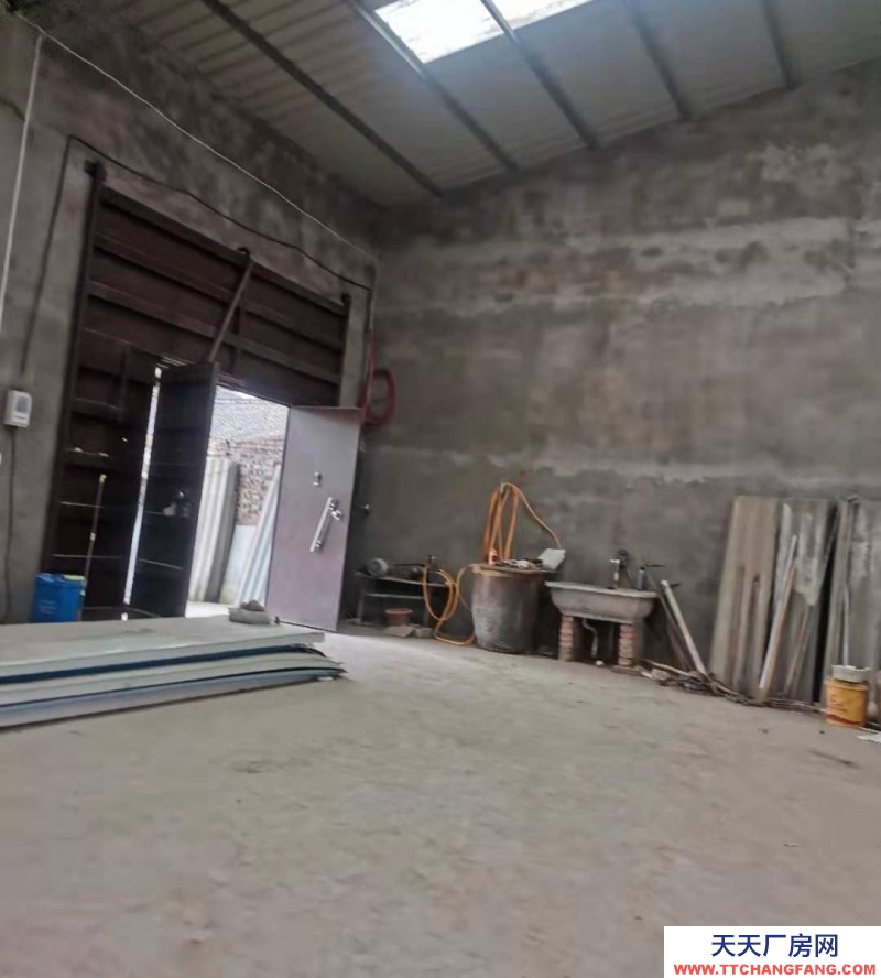 (出租)焦作 孟州主城邊，300平大倉庫，可做廠房