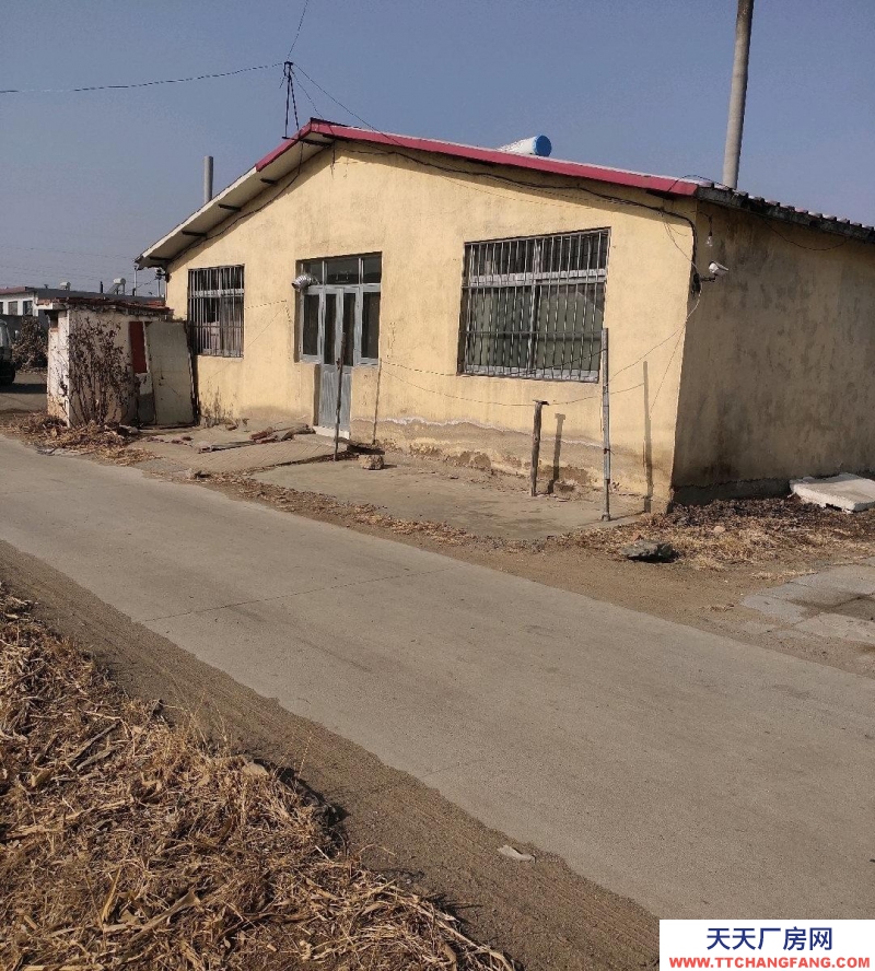 秦皇島 撫寧 原肉雞養(yǎng)殖場(chǎng),全自動(dòng)設(shè)備,離205國(guó)道近出行方便