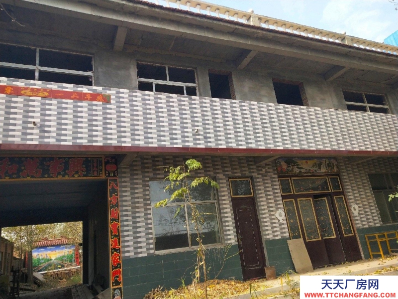 聊城冠縣水電齊全，前排二層樓，后邊是院