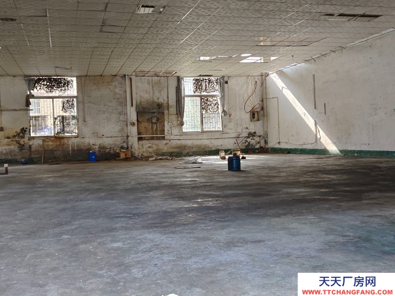 (出租) 廣州肇慶廠房680平米，可以分租340平米 價錢實惠