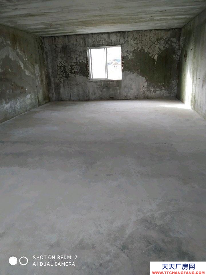 威海環(huán)翠上下兩層有貨梯的廠房出租