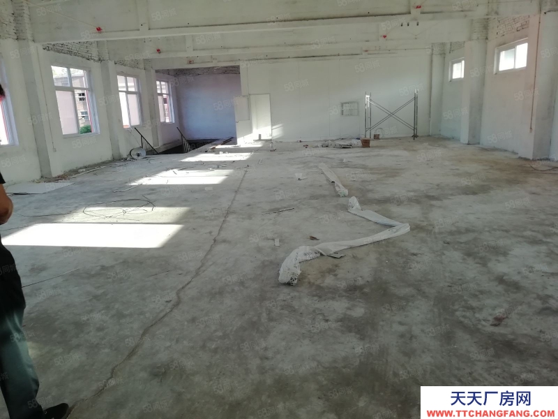 邯鄲 叢臺 黃粱夢附近2萬平可做物流可以走大車，可做倉庫，可分租價格可談