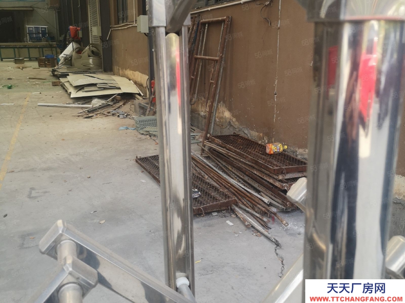 溫州樂(lè)清(出租) 鋼構(gòu)1000平，高9米，有行車(chē)