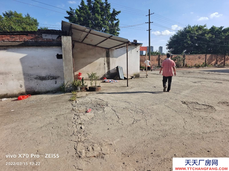 (出租)柳州柳北區可做籃球場的廠房出租，面積1650，單價只要12元，全新廠房