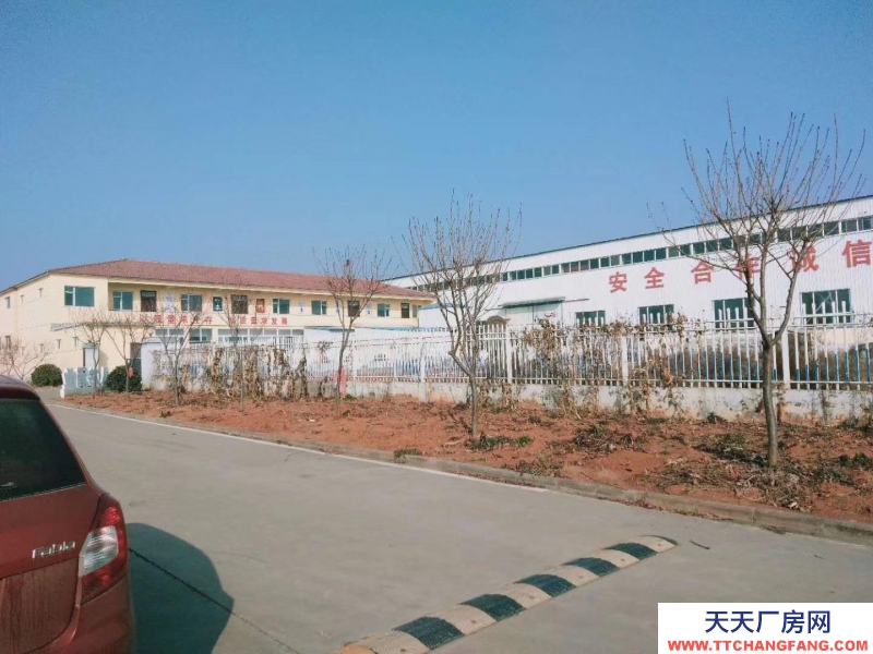 (出售) 廠房，辦公室整體出售。生活設備齊全