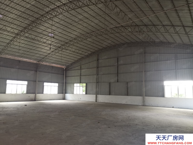 (出租) 柳州鹿寨工業園20畝廠房招租，下高速即到，有辦公樓宿舍食堂。