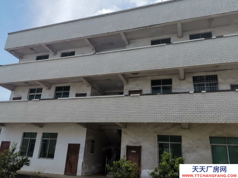 (出租) 柳州鹿寨工業園20畝廠房招租，下高速即到，有辦公樓宿舍食堂。