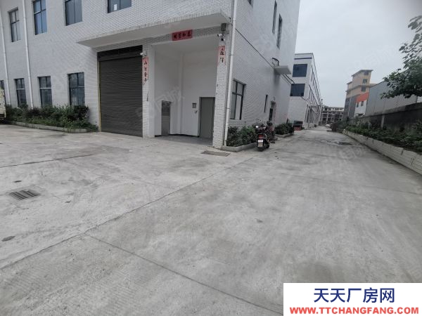 邵陽市隆回區  隆回工業園標準廠房出租，手續齊全。