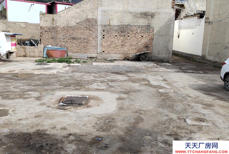 (出租)定西岷縣 六間房屋，談成房屋，庫房可整體蓋滿