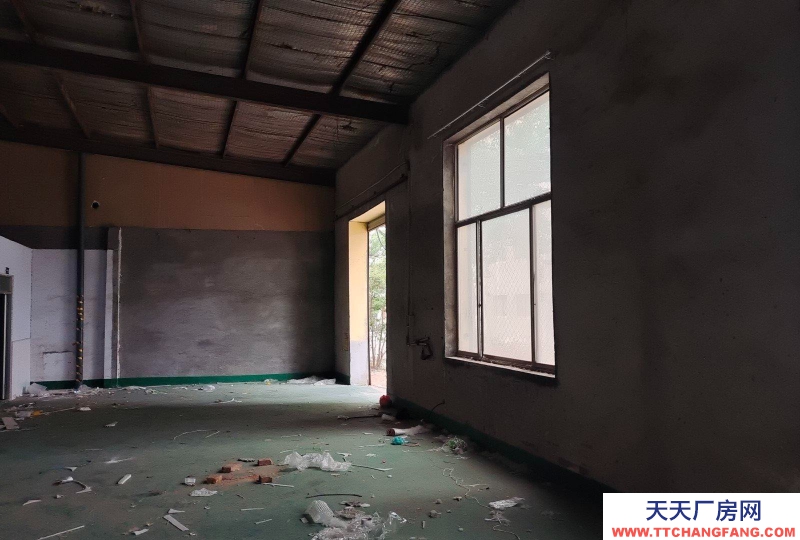 德州臨邑 臨近縣城，交通便利，出入方便，佳電商倉(cāng)庫(kù)。