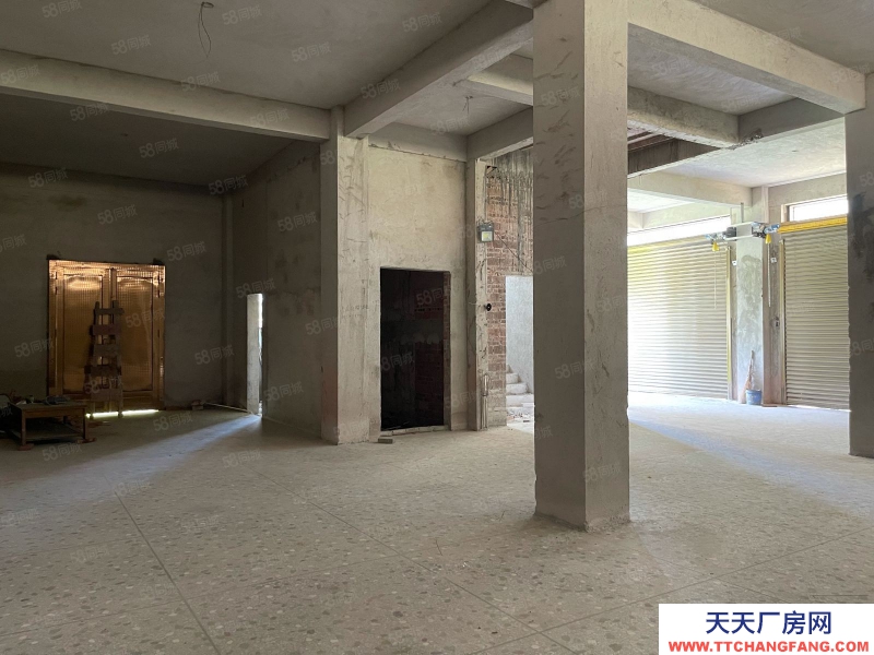 (出租)玉林北流 3面光電梯房水電路3通6.5層拖頭大車入做制衣，玩具，加工點