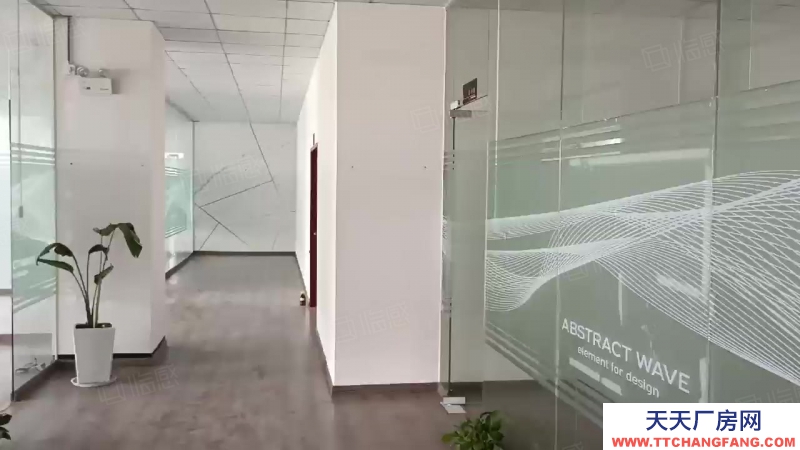 (出租) 廣東中山東鳳豪華工業園區樓上3900方，1500起分！豪華精裝辦公室