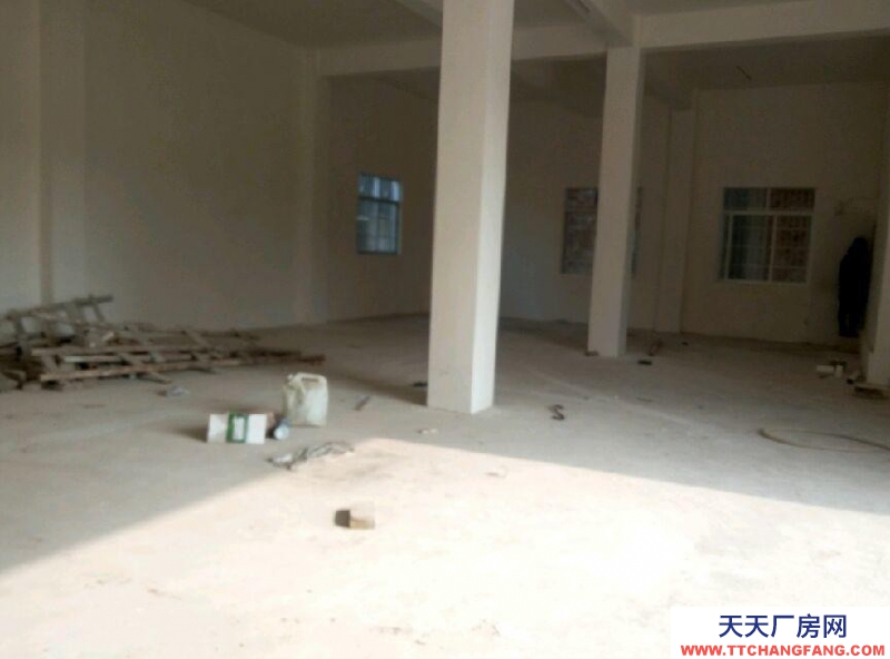 (出租) 玉林玉州區名山排樓坡路口廠房.幼兒園，倉庫1500平米