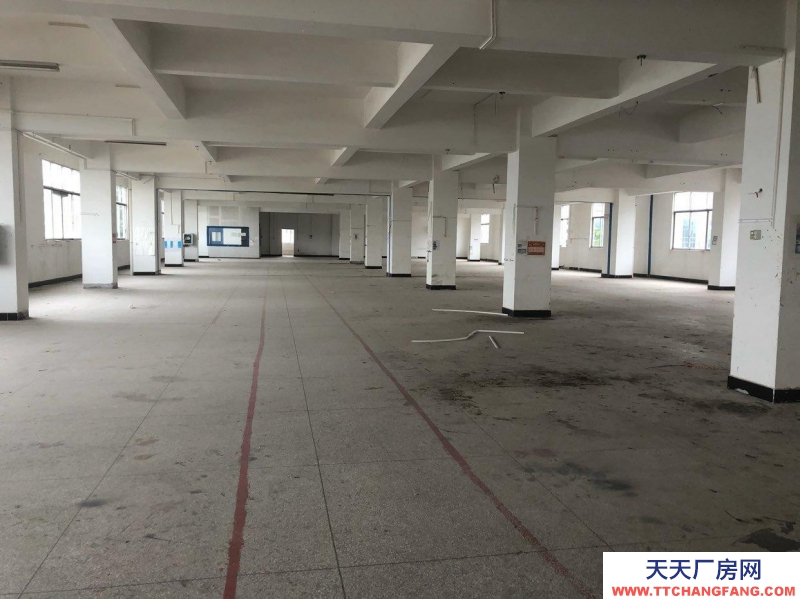 (出租) 玉林容縣開發(fā)區(qū)標(biāo)準(zhǔn)廠房，設(shè)施完善，交通便利