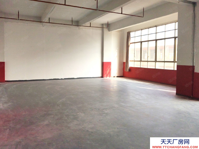 (出租) 廣東佛山1萬平高臺倉,雙邊出貨,有裝卸升降平臺雨棚3噸貨梯