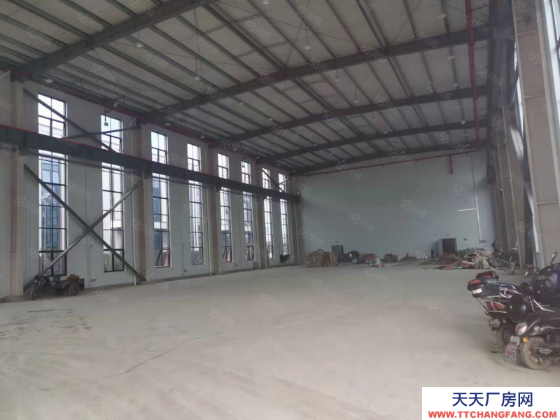 嘉興海鹽(出售) 產(chǎn)證齊全，占地16畝，有部分多層是辦公室。