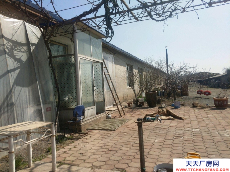 (出租) 遼陽太子河500㎡廠房可做倉庫另有2OO休息辦公房交通便利水電齊全。