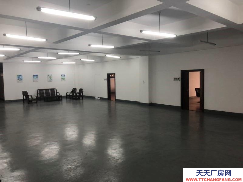 (出租) 鞍山千山高新區(qū)辦公樓廠房帶院新一中附近可整租分租