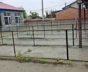 (出租) 住房二套。院內(nèi)可以用做養(yǎng)狗