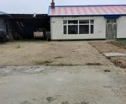 (出租) 住房二套。院內(nèi)可以用做養(yǎng)狗