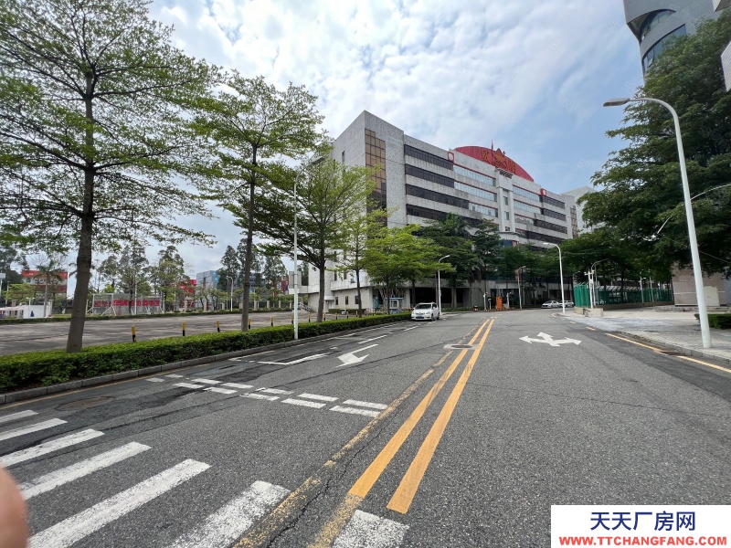 (出租) 深圳鹽田沙頭角一二樓5000平倉庫低價出租樓上承重1噸