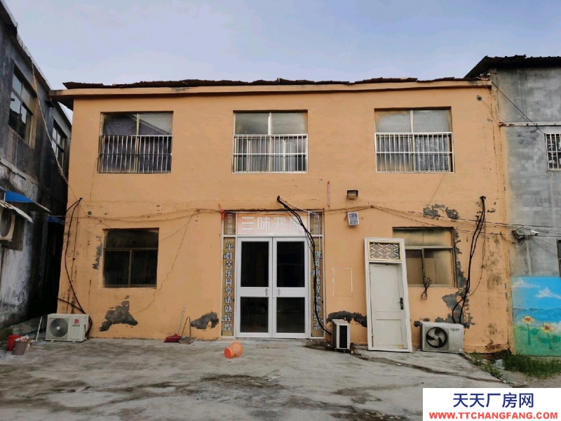 菏澤鄆城小商品城對過，地上兩層400平，可做倉庫，辦公