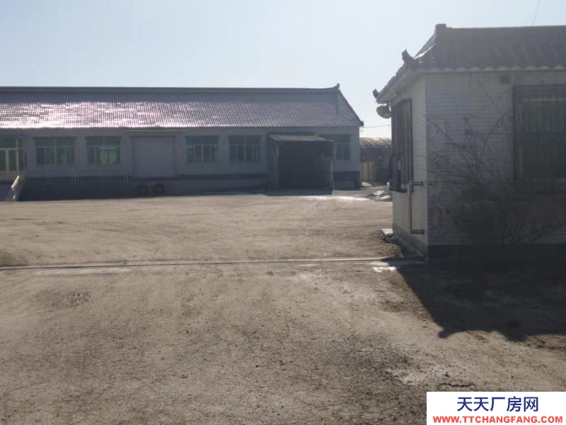 (出售)鞍山海城 國有土地3150平，三相電，交通便利。