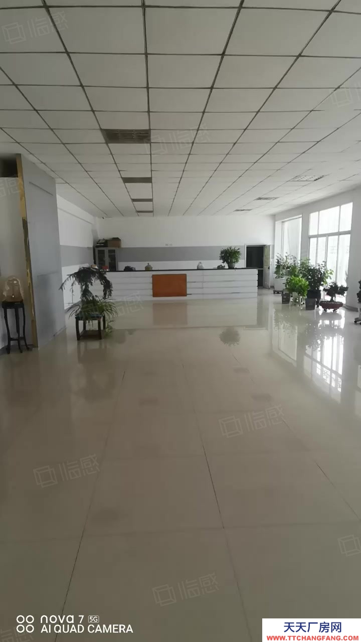 (出售) 鞍山海城南外環 張家轉盤西走1公里 土地2500平 房屋2000平