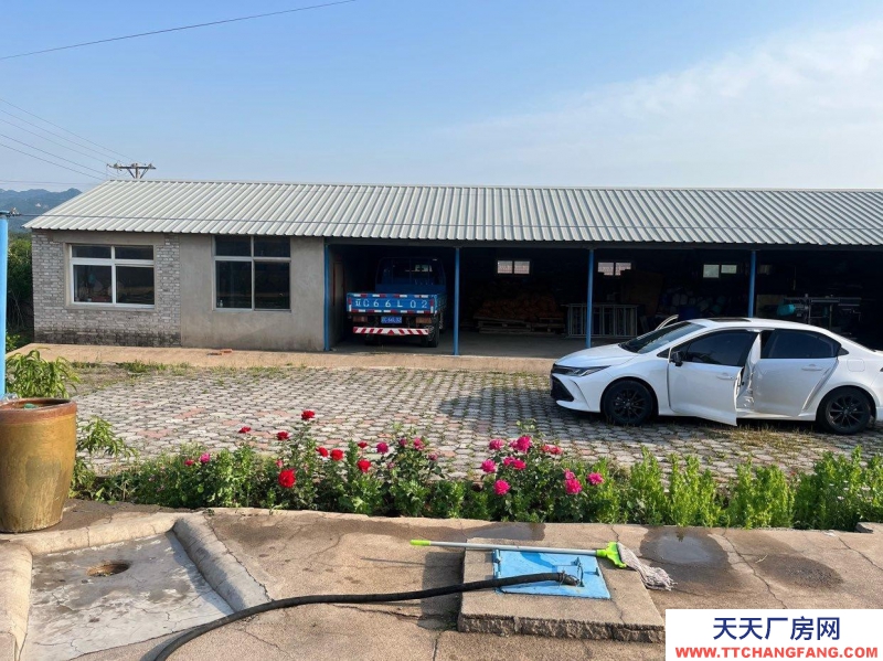 (出售) 鞍山千山下石橋前后兩個(gè)廠房倉庫