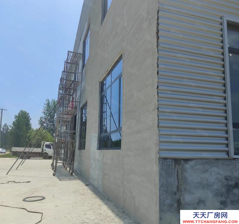 濱州惠民縣李莊鎮古城馬社區出租廠房加空地將近4000平方價格面議