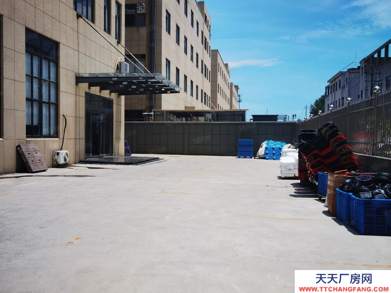 嘉興平湖(出售) 出售平湖周邊4畝廠房2500萬(wàn)，全新房