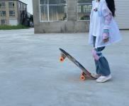 (出租) 廠房高度9米,占地面積10000平方米。