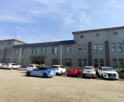 (出租) 出租卡倫湖辦公樓和廠房，豪華裝修，水電暖寬帶齊全