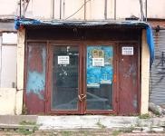 (出租) 臨街，出入方便，臨小街道，可存貨同吋分貨，零售