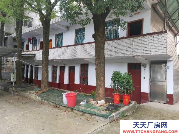 岳陽市岳陽區(qū) 500平方鋼結(jié)構廠房,交通便利,周邊配套設施齊全