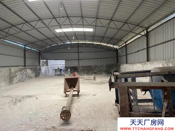 岳陽市岳陽區 107國道旁，往新開方向五百米！