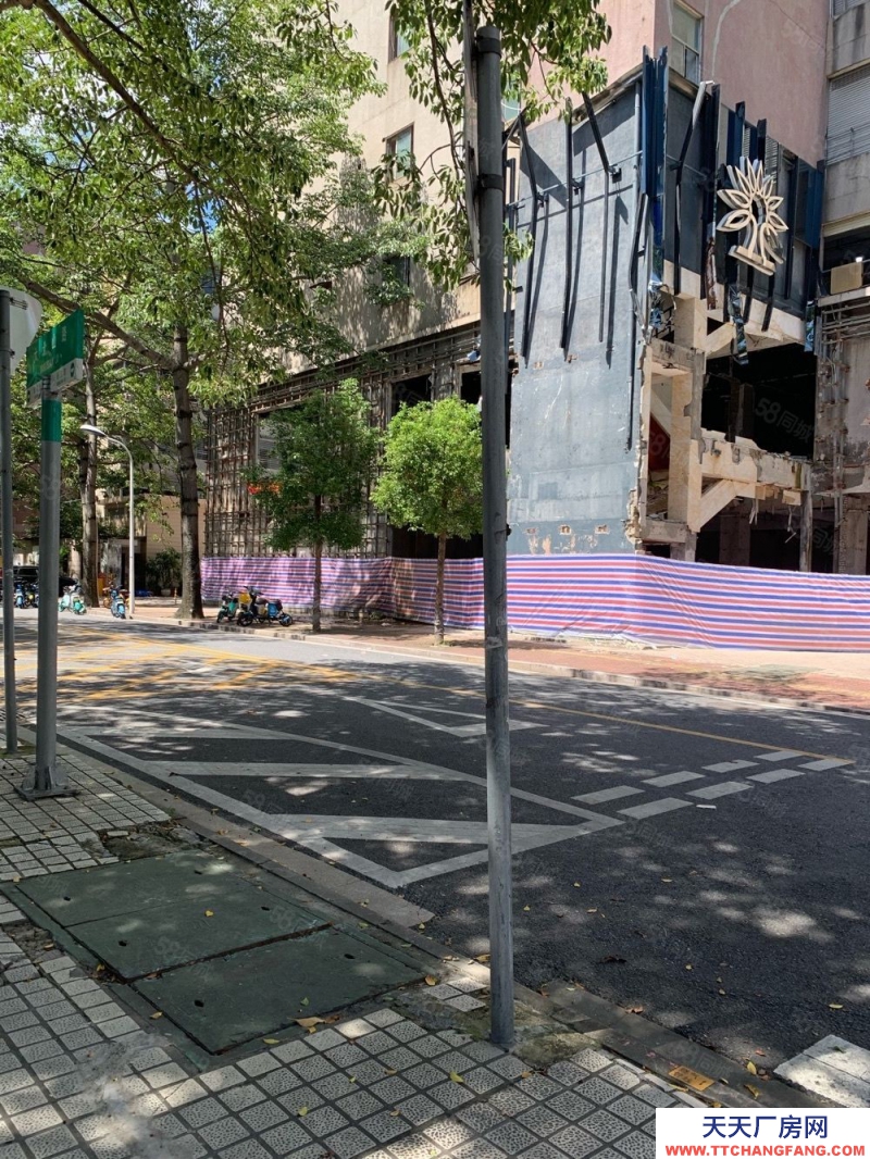 (出租) 汕頭龍湖工業區1復2 3000平 正臨長江路 適合各種行業經營