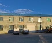 (出租) 毗鄰紅旗高速路口，交通便利。獨立二層樓，進車方便，水電齊全。