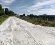 (出售) 房屋證照齊全，交通便利，距離高速口100米左右，新修的水泥路